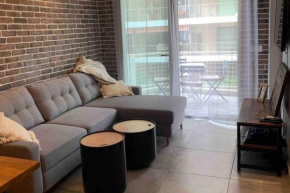 Cosy seafront apartment